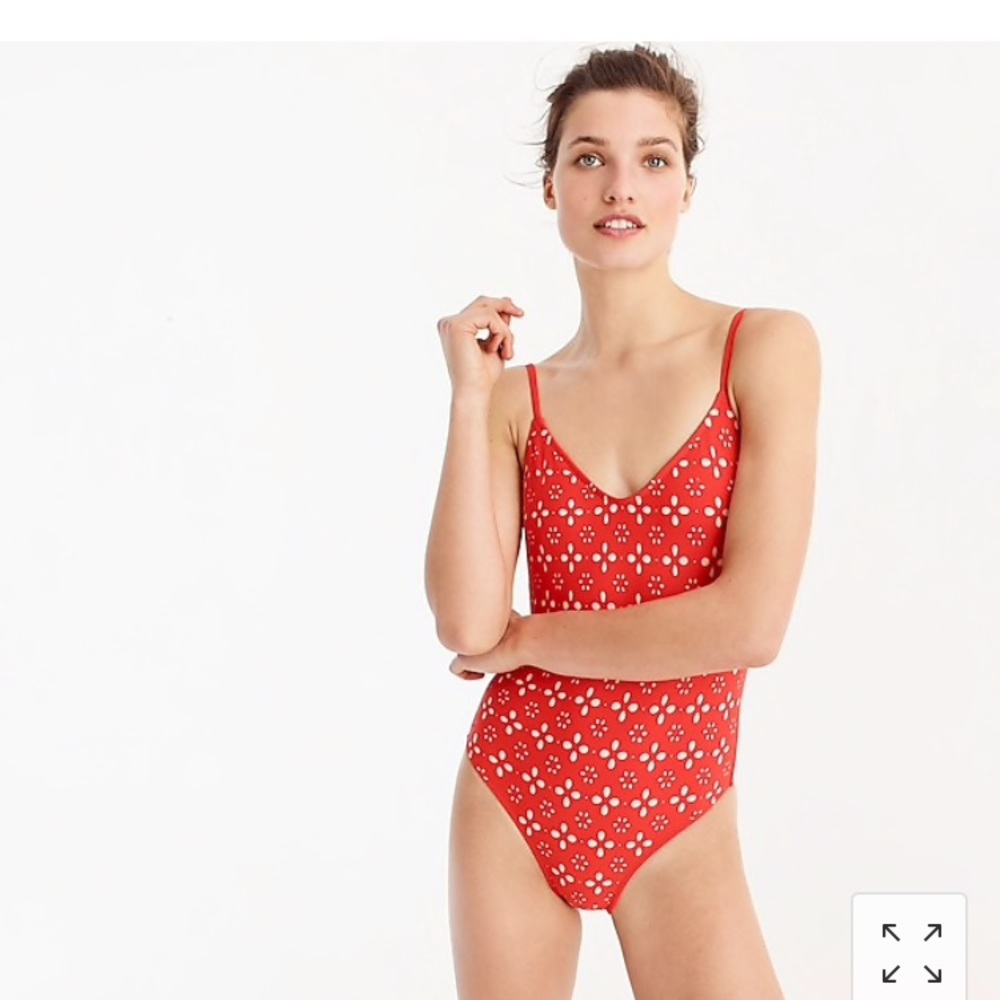 One piece swimming suit